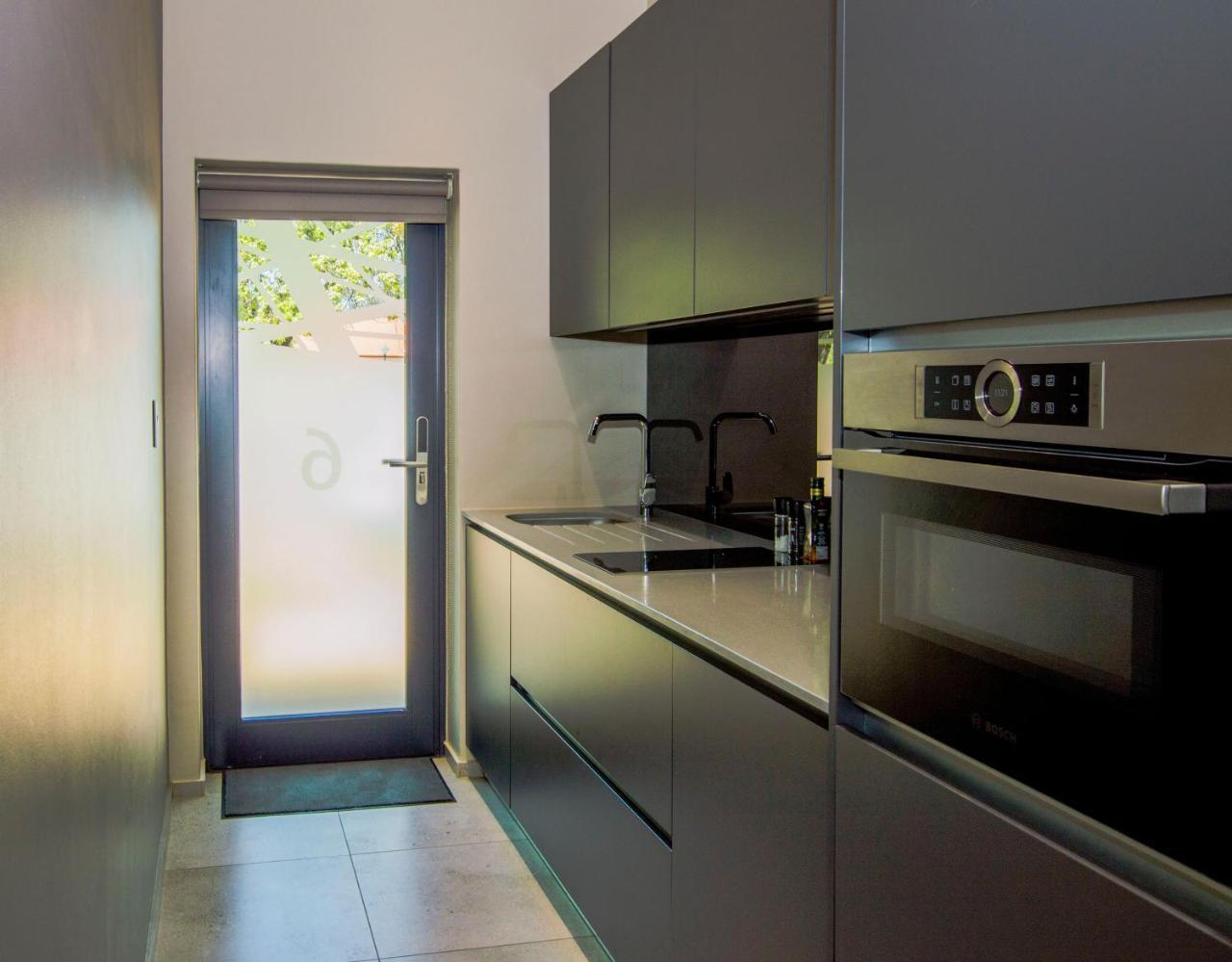 De Haas Living @ Die Laan 2 Stellenbosch Exterior photo